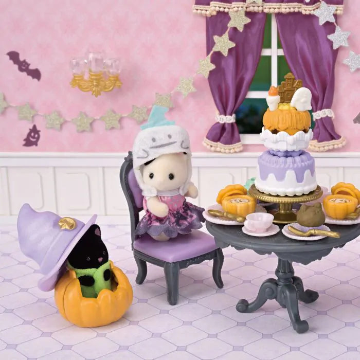 Sylvanian Families Halloween Surprise Party Set