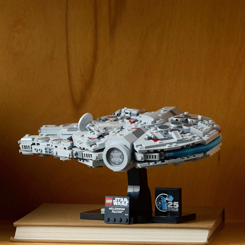 LEGO Star Wars Millennium Falcon