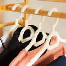 Betterware Coat Hanger 8 Pack - Cream