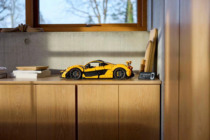 LEGO Technic McLaren P1™