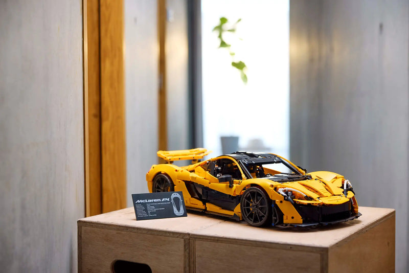 LEGO Technic McLaren P1™