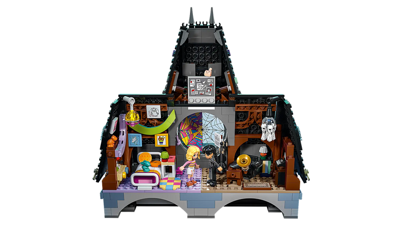 LEGO Wednesday & Enid's Dorm Room