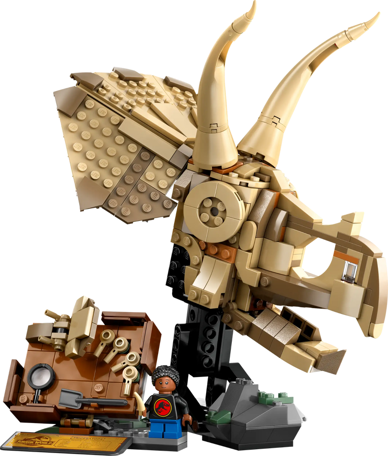 LEGO Jurassic World Dinosaur Fossils Triceratops Skull