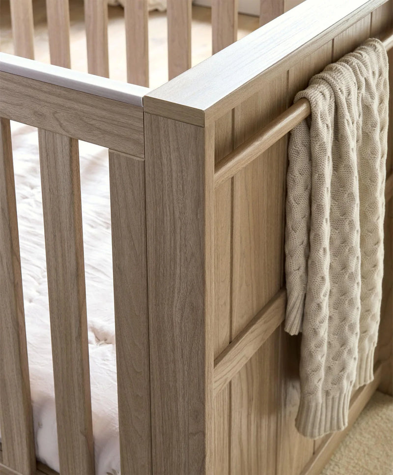 Mamas & Papas Franklin Cot Bed - Oak