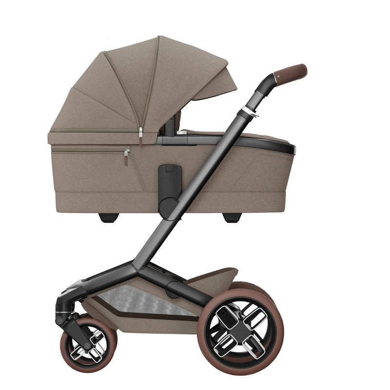 Maxi Cosi Fame Premium Travel System Bundle - Twillic Truffle/Black